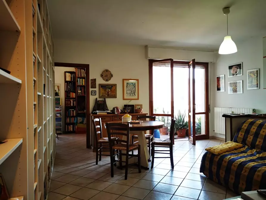 Immagine 14 di Appartamento in vendita  a Cascina