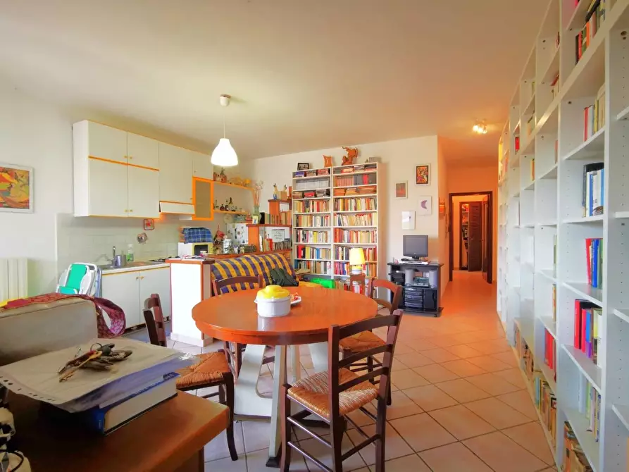 Immagine 13 di Appartamento in vendita  a Cascina