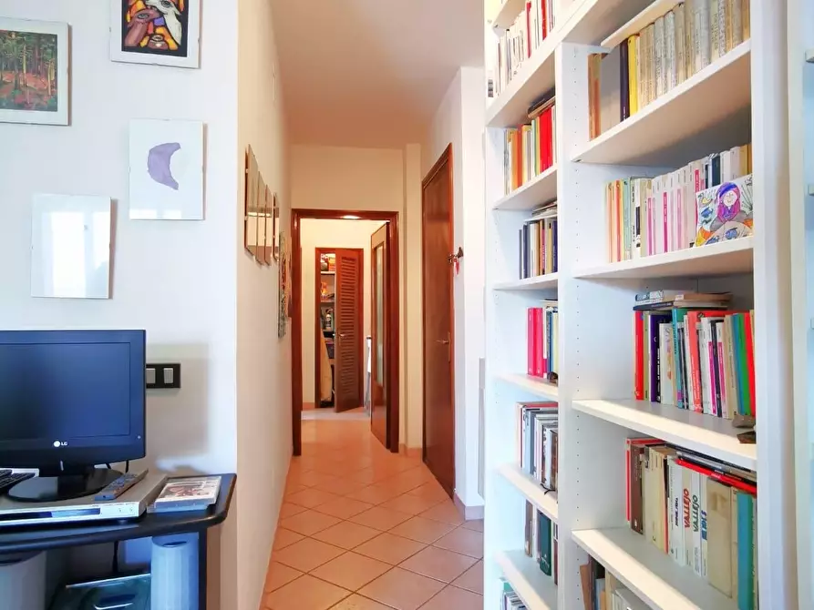 Immagine 31 di Appartamento in vendita  a Cascina