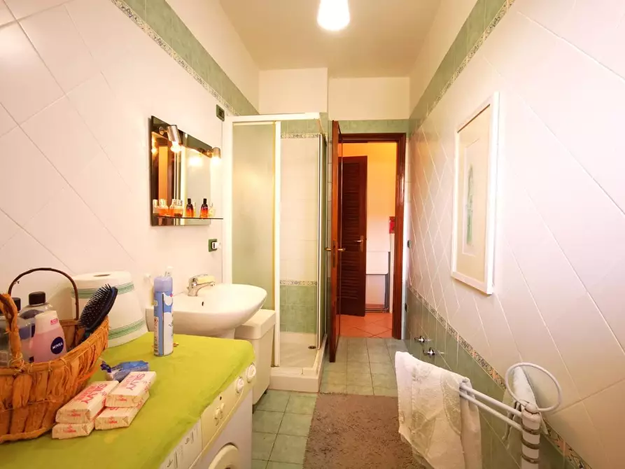 Immagine 41 di Appartamento in vendita  a Cascina