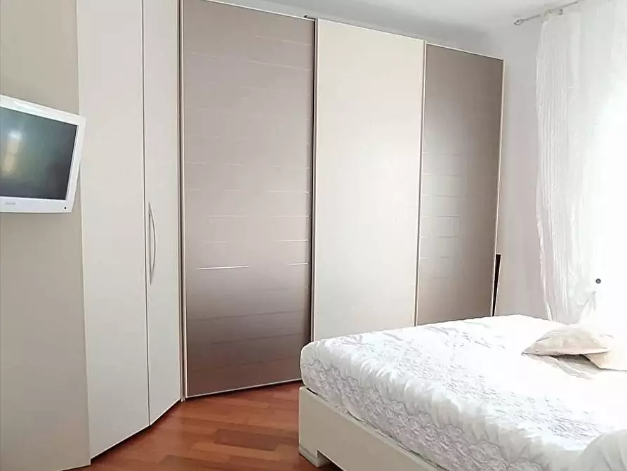 Immagine 30 di Villa in vendita  a Carrara