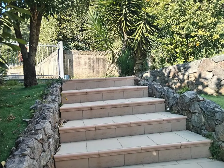 Immagine 14 di Villa in vendita  a Carrara