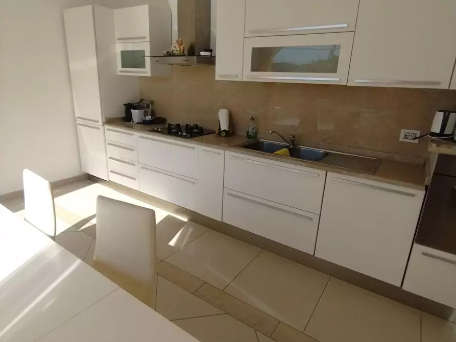 Immagine 22 di Villa in vendita  a Carrara