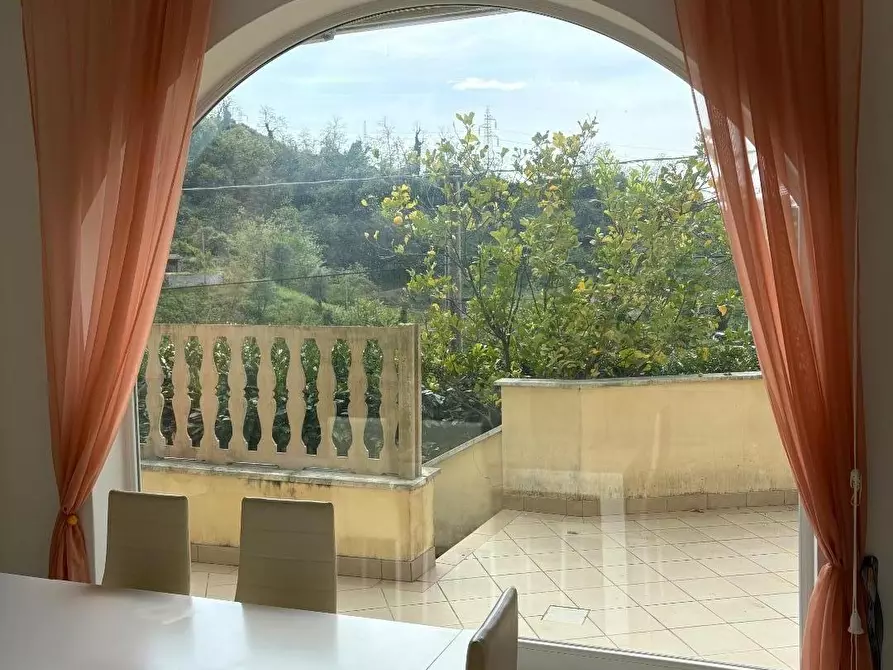 Immagine 42 di Villa in vendita  a Carrara