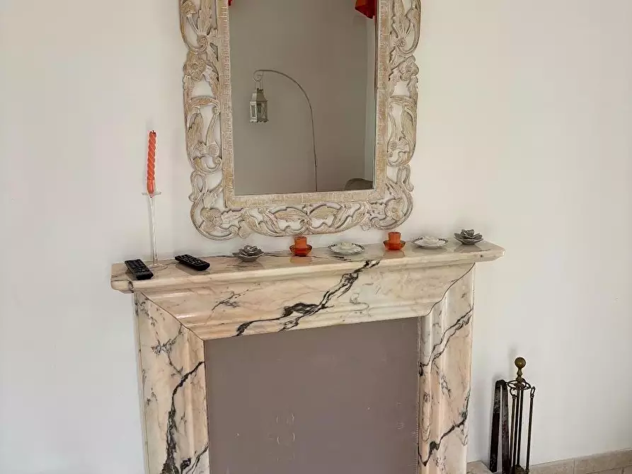 Immagine 41 di Villa in vendita  a Carrara