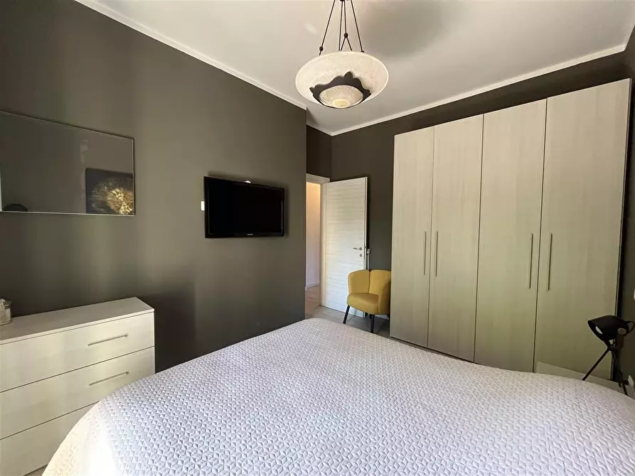 Immagine 12 di Appartamento in vendita  a Massa