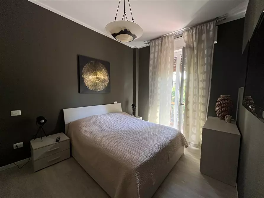 Immagine 8 di Appartamento in vendita  a Massa