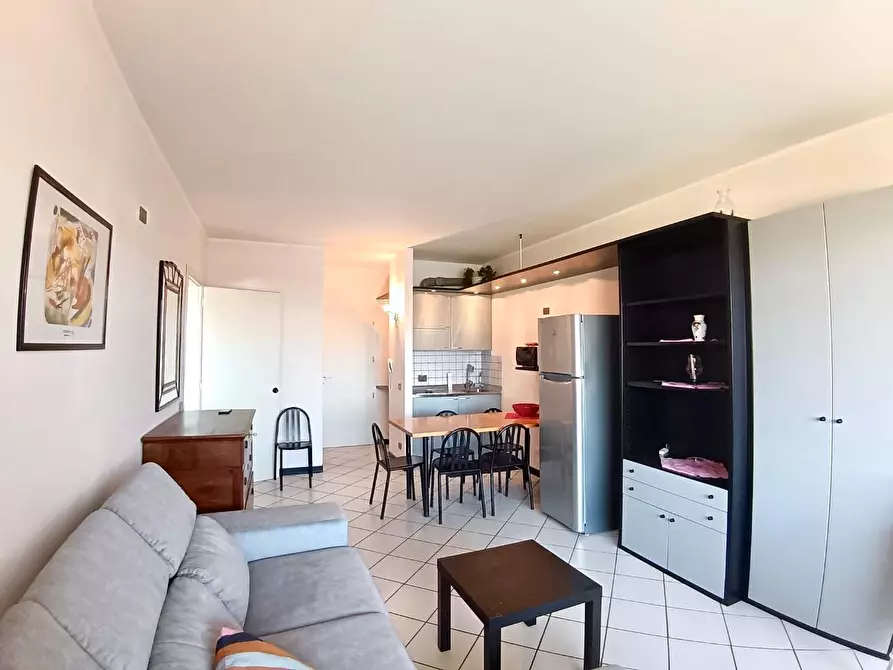 Immagine 10 di Appartamento in vendita  a Camaiore