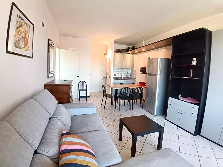 Immagine 8 di Appartamento in vendita  a Camaiore