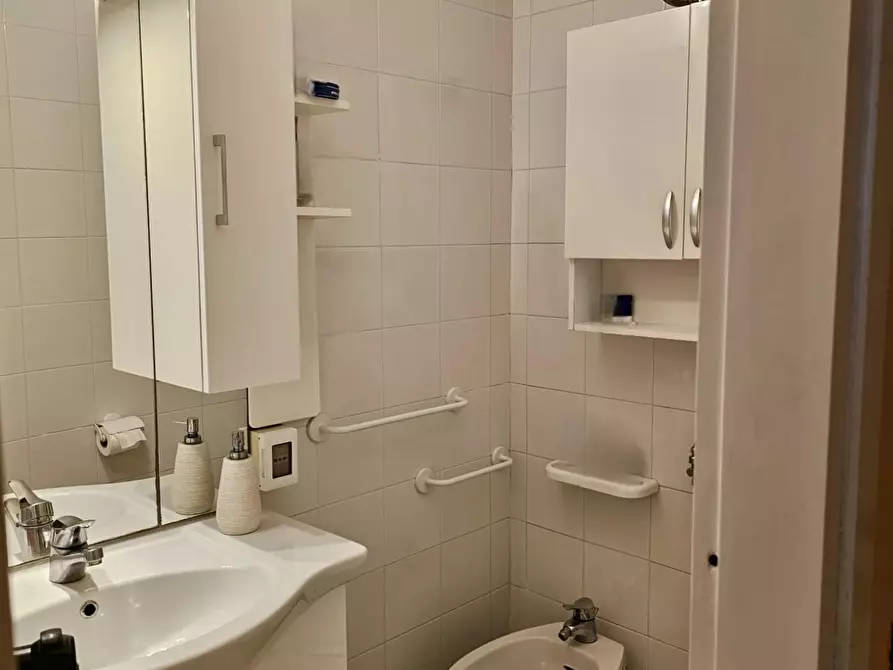 Immagine 6 di Appartamento in vendita  a Camaiore