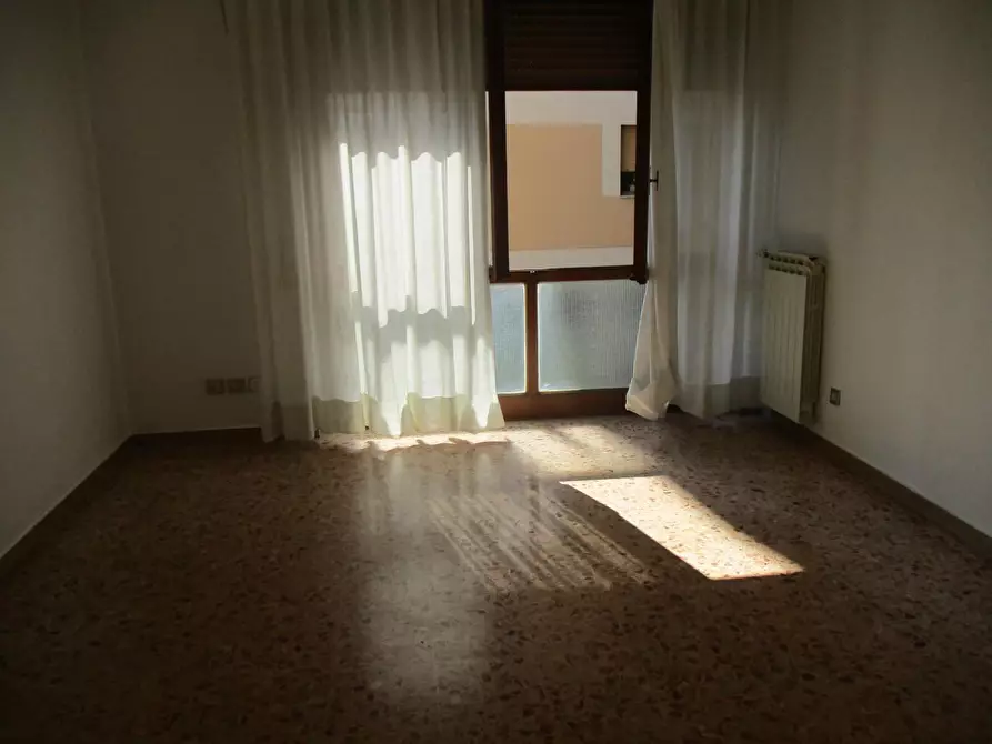 Immagine 7 di Appartamento in vendita  a Pontedera