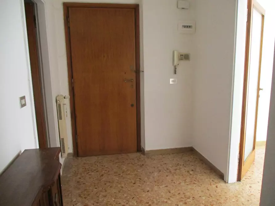 Immagine 8 di Appartamento in vendita  a Pontedera