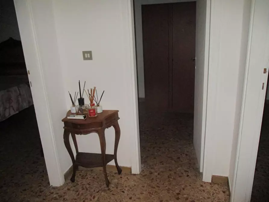 Immagine 10 di Appartamento in vendita  a Pontedera