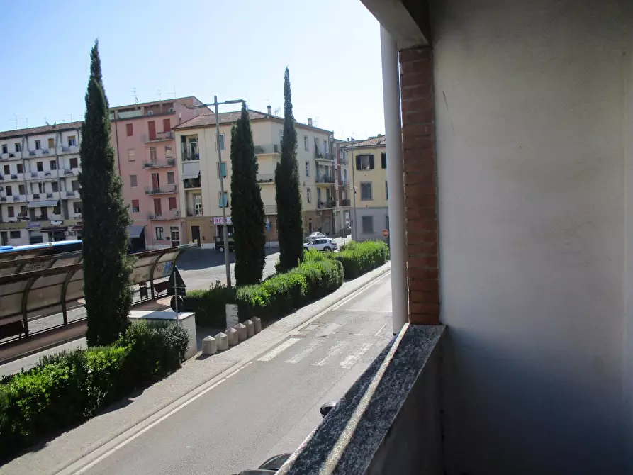 Immagine 3 di Appartamento in vendita  a Pontedera