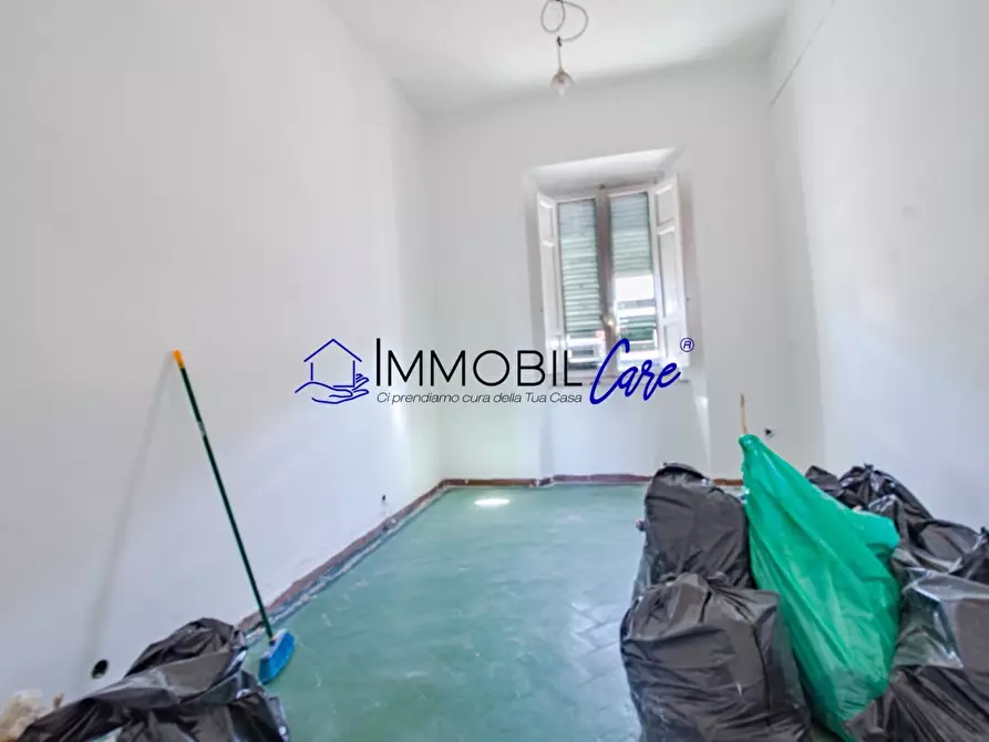 Immagine 8 di Appartamento in vendita  a Livorno