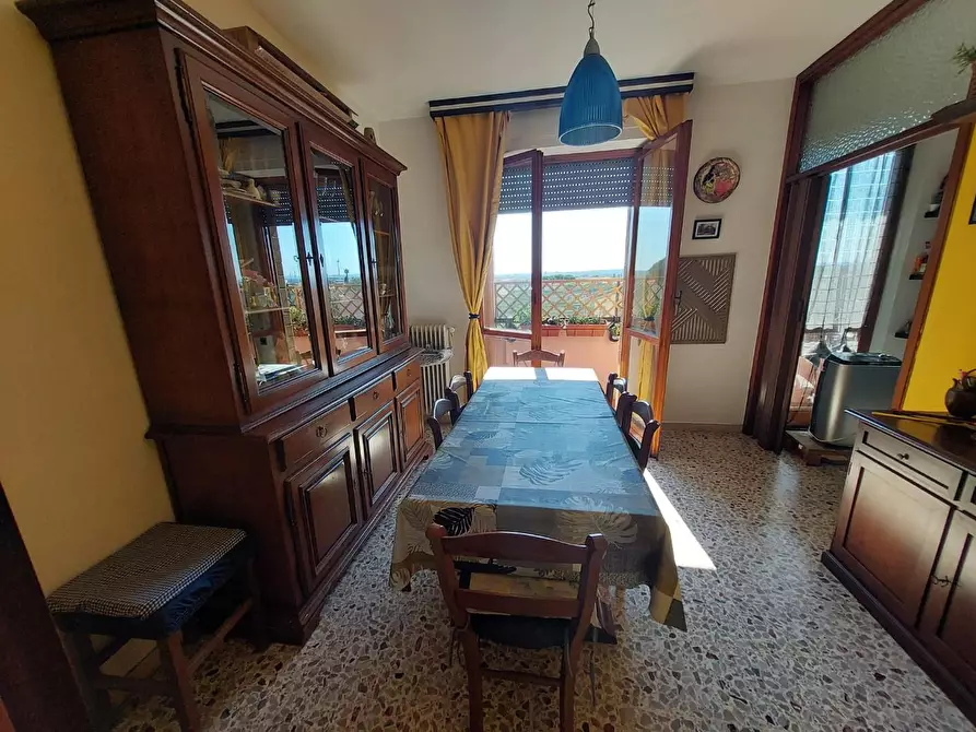 Immagine 6 di Appartamento in vendita  a Calcinaia