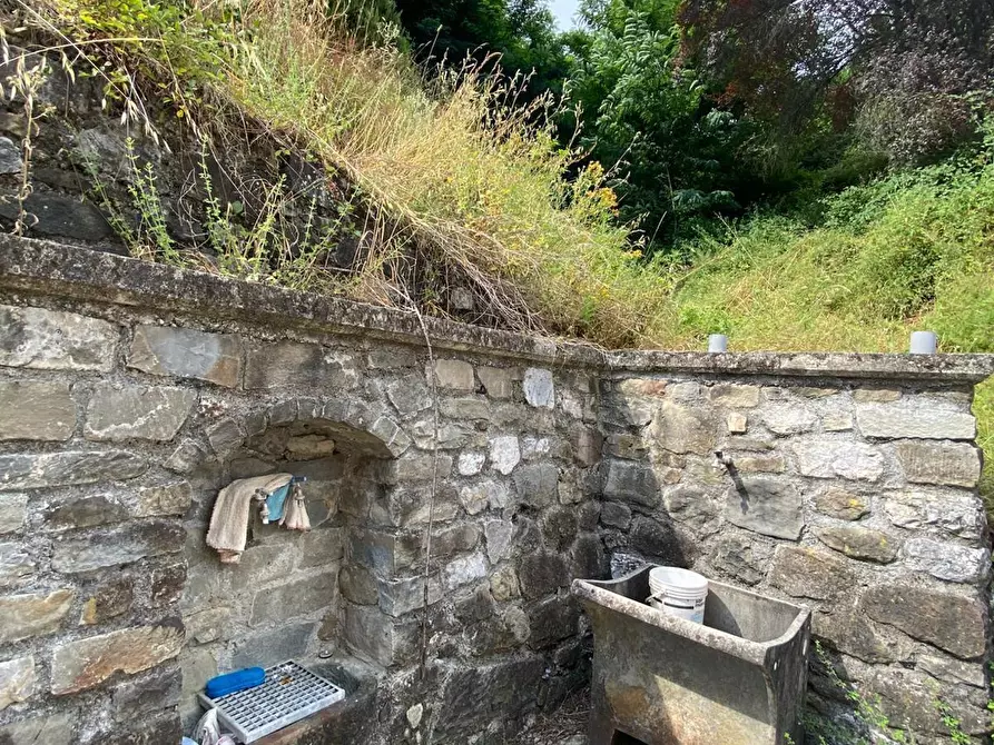Immagine 26 di Casa colonica in vendita  a Coreglia Antelminelli