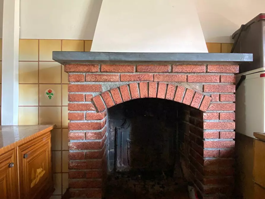 Immagine 6 di Casa colonica in vendita  a Coreglia Antelminelli