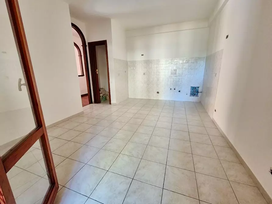 Immagine 11 di Appartamento in vendita  a Pisa