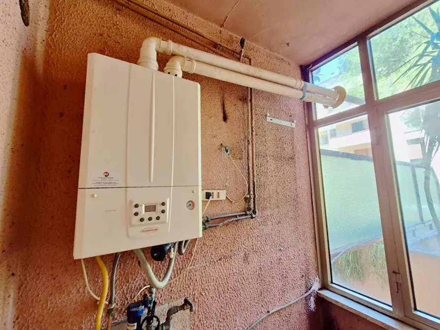 Immagine 16 di Appartamento in vendita  a Pisa