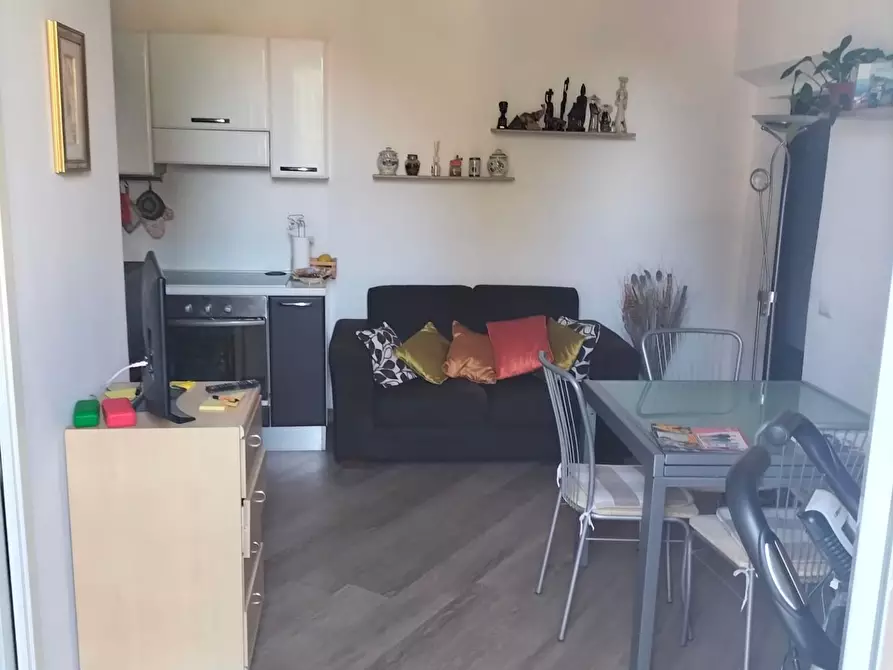 Immagine 7 di Appartamento in vendita  a Lastra A Signa