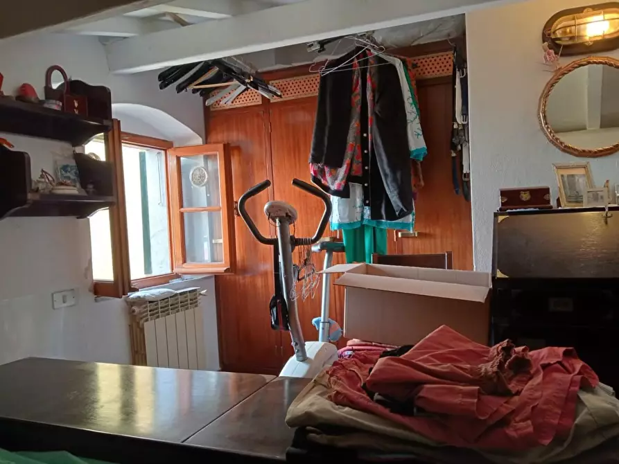 Immagine 30 di Appartamento in vendita  a Lerici