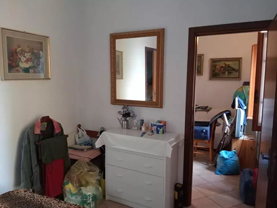 Immagine 13 di Appartamento in vendita  a Lerici