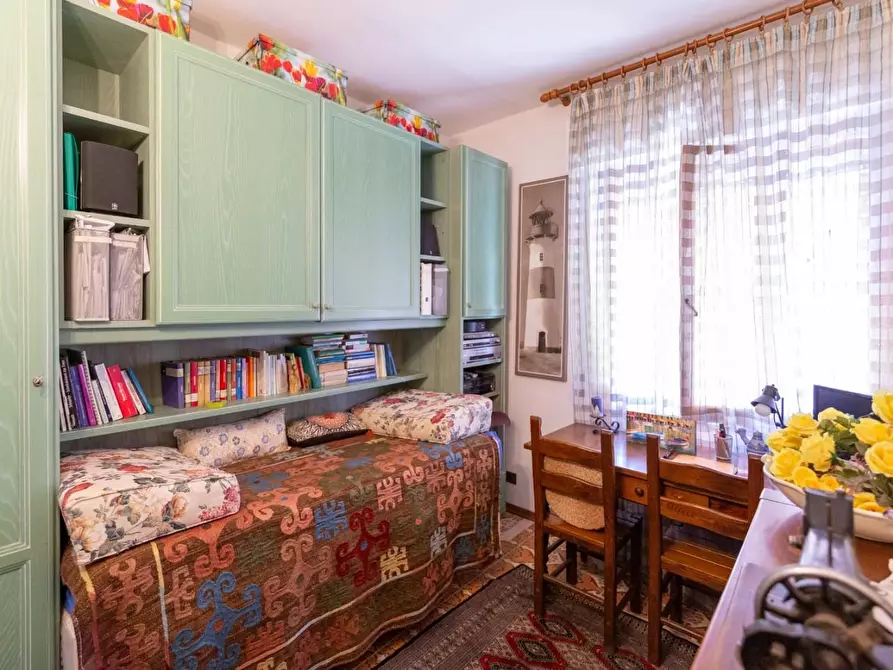 Immagine 11 di Appartamento in vendita  a Cascina