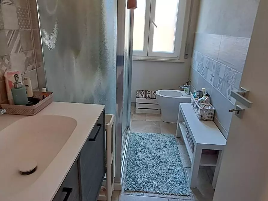 Immagine 8 di Appartamento in vendita  a Cecina