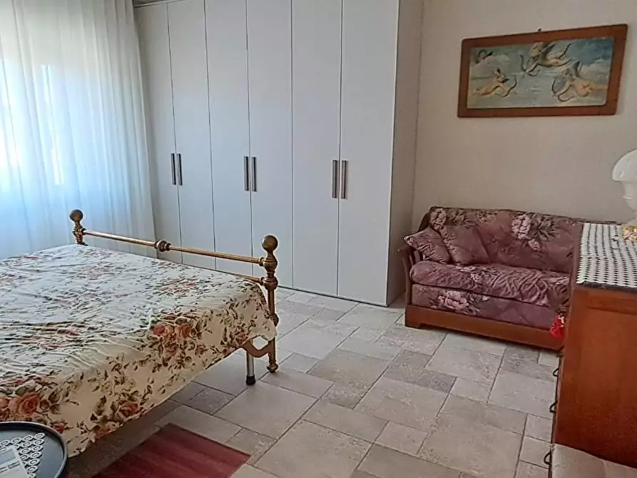 Immagine 9 di Appartamento in vendita  a Cecina