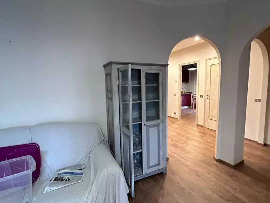 Immagine 11 di Appartamento in affitto  a Licciana Nardi