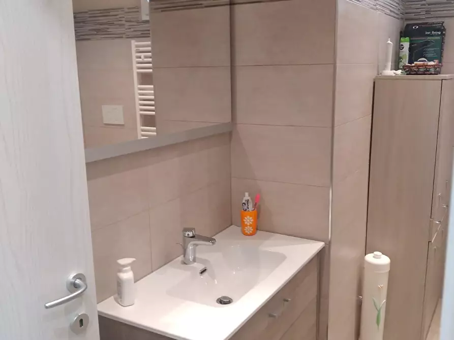 Immagine 12 di Appartamento in vendita  a Agliana