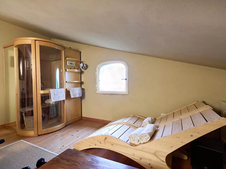 Immagine 27 di Villa in vendita  a Fucecchio