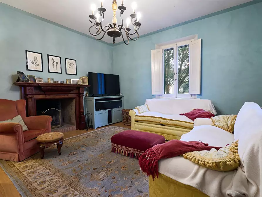 Immagine 13 di Villa in vendita  a Fucecchio