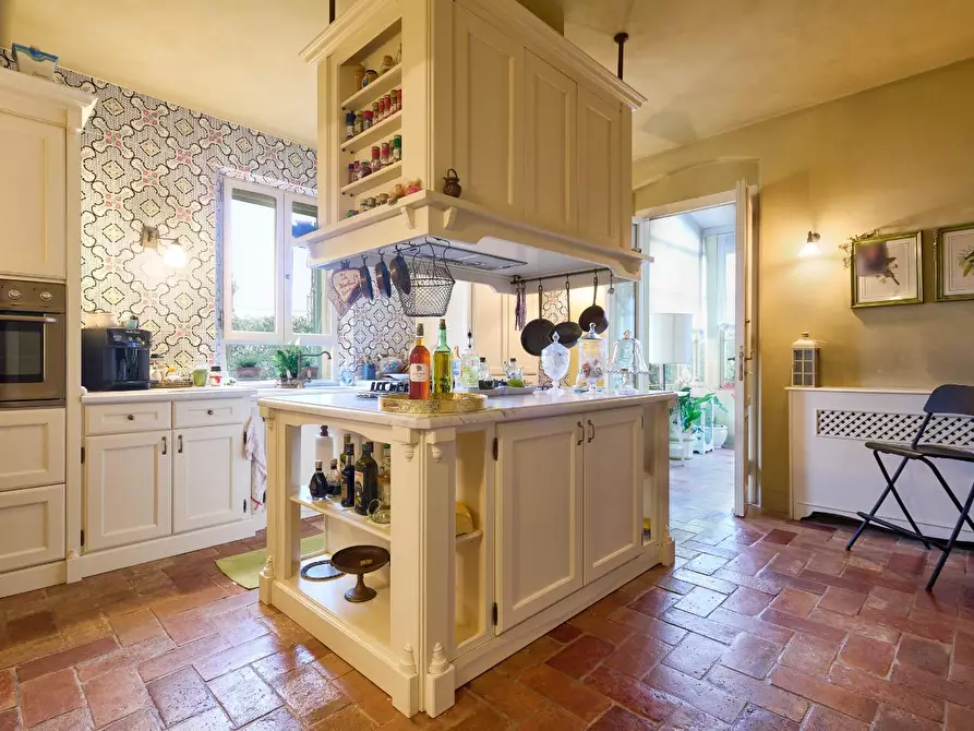 Immagine 15 di Villa in vendita  a Fucecchio