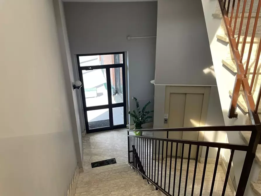 Immagine 57 di Appartamento in vendita  a Torino