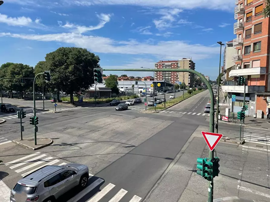 Immagine 52 di Appartamento in vendita  a Torino