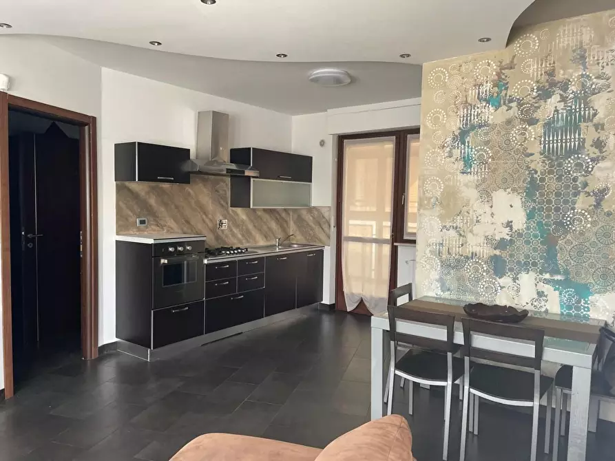 Immagine 2 di Appartamento in vendita  a Torino