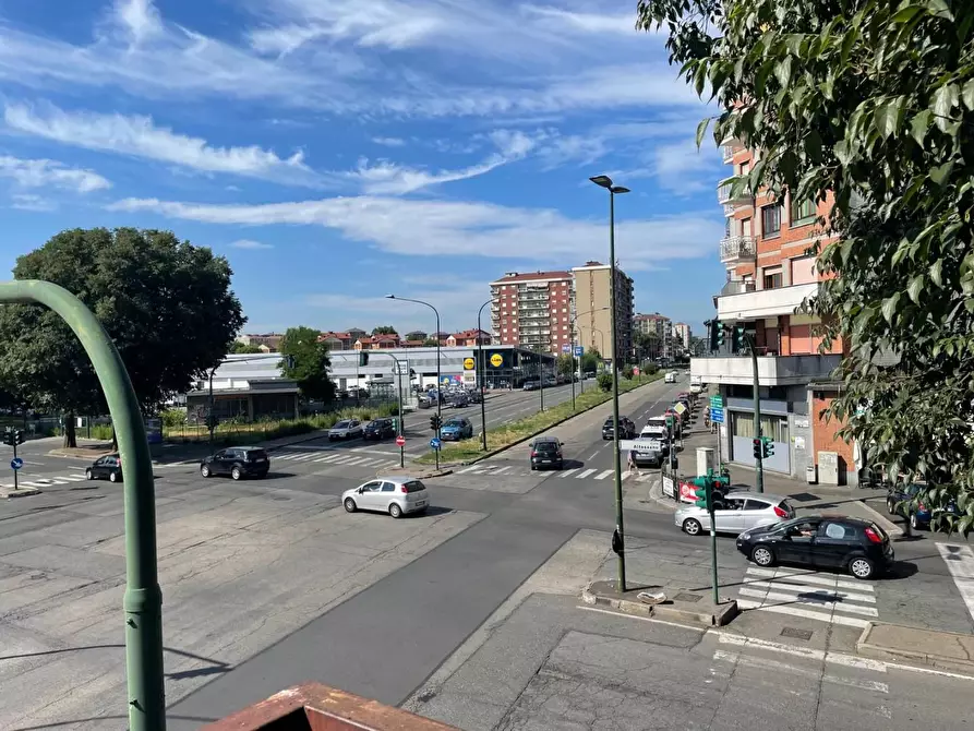 Immagine 39 di Appartamento in vendita  a Torino