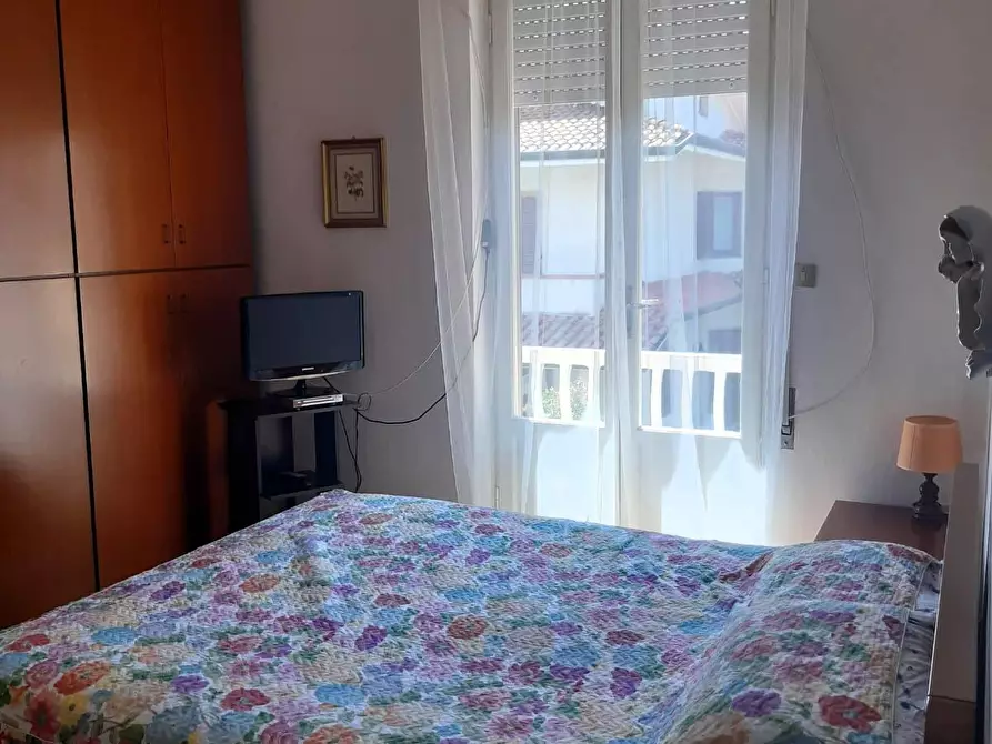 Immagine 19 di Appartamento in vendita  a Viareggio