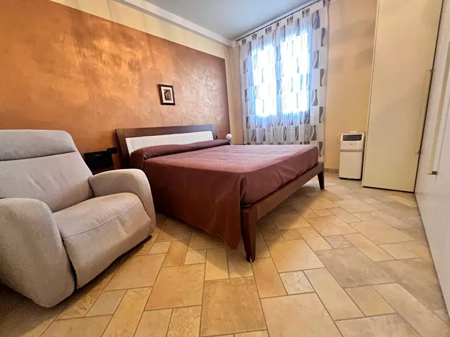 Immagine 12 di Appartamento in vendita  a Casole D'elsa