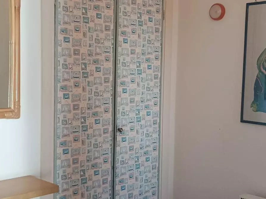 Immagine 3 di Appartamento in vendita  a Camaiore