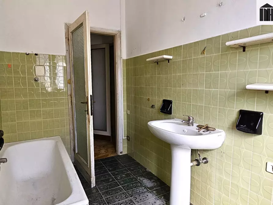 Immagine 11 di Appartamento in vendita  a Santa Croce Sull'arno