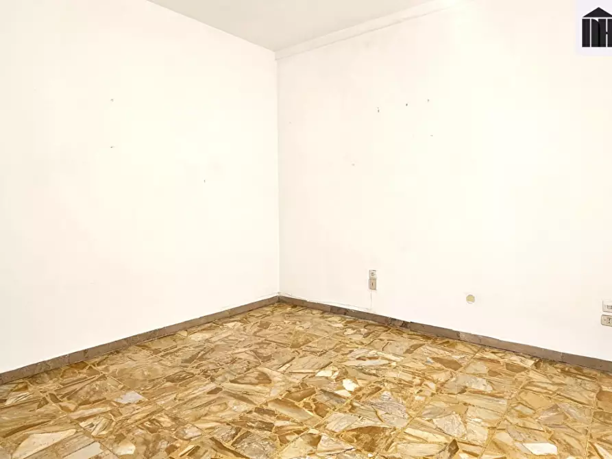 Immagine 17 di Appartamento in vendita  a Santa Croce Sull'arno