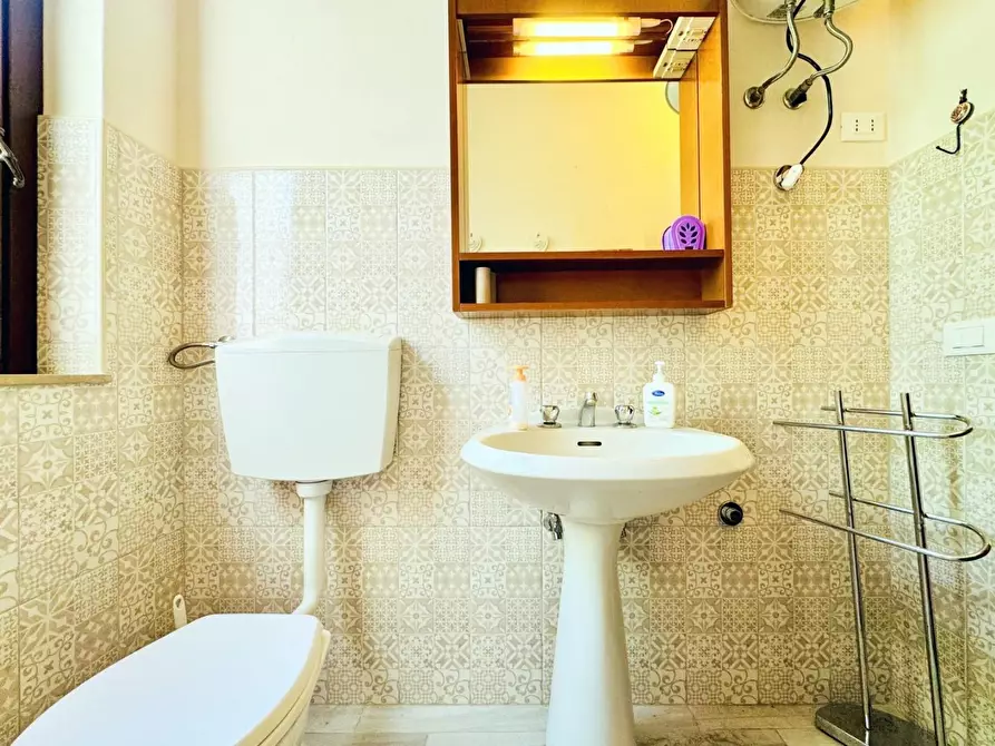 Immagine 16 di Casa bifamiliare in vendita  a Pietrasanta