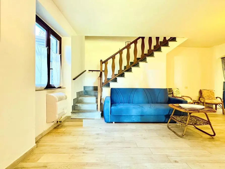 Immagine 2 di Casa bifamiliare in vendita  a Pietrasanta