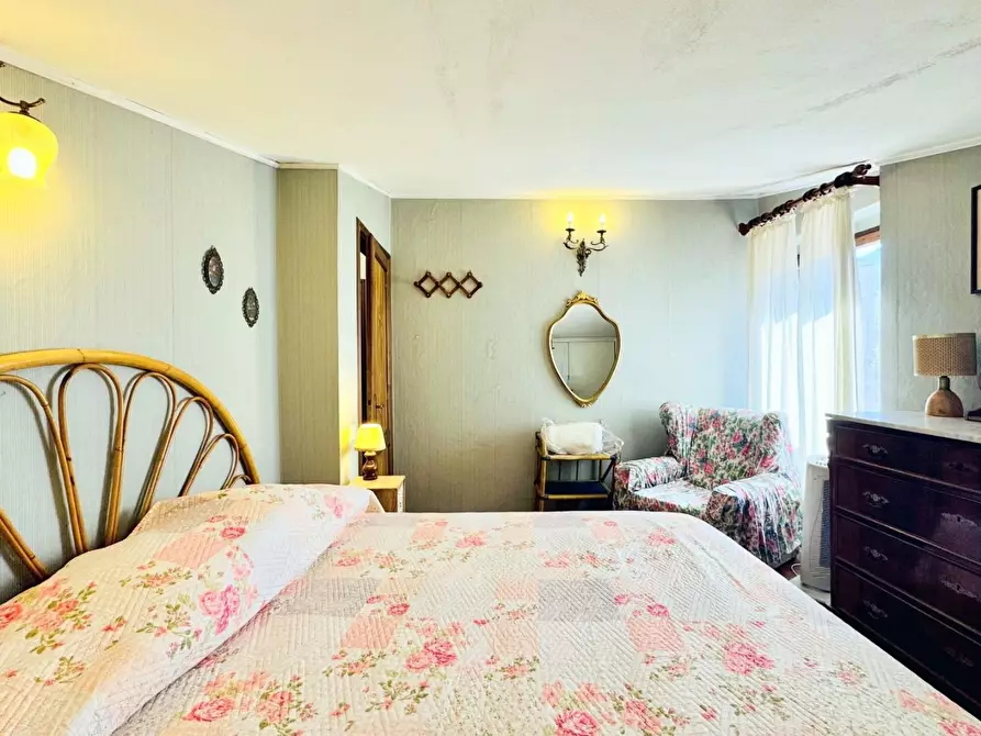 Immagine 25 di Casa bifamiliare in vendita  a Pietrasanta