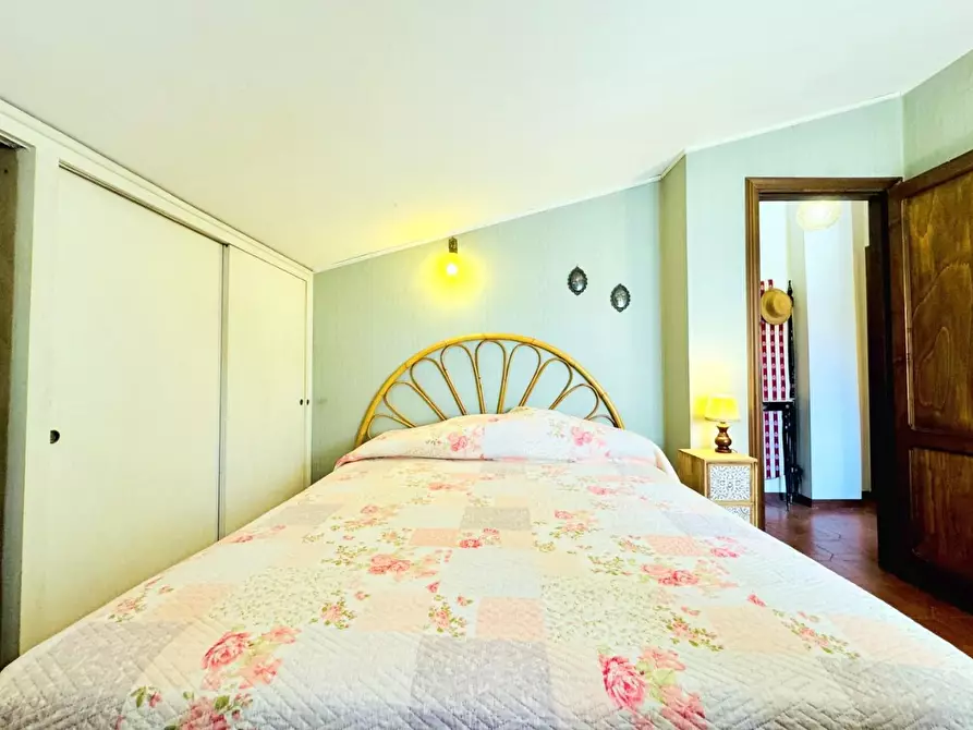 Immagine 24 di Casa bifamiliare in vendita  a Pietrasanta