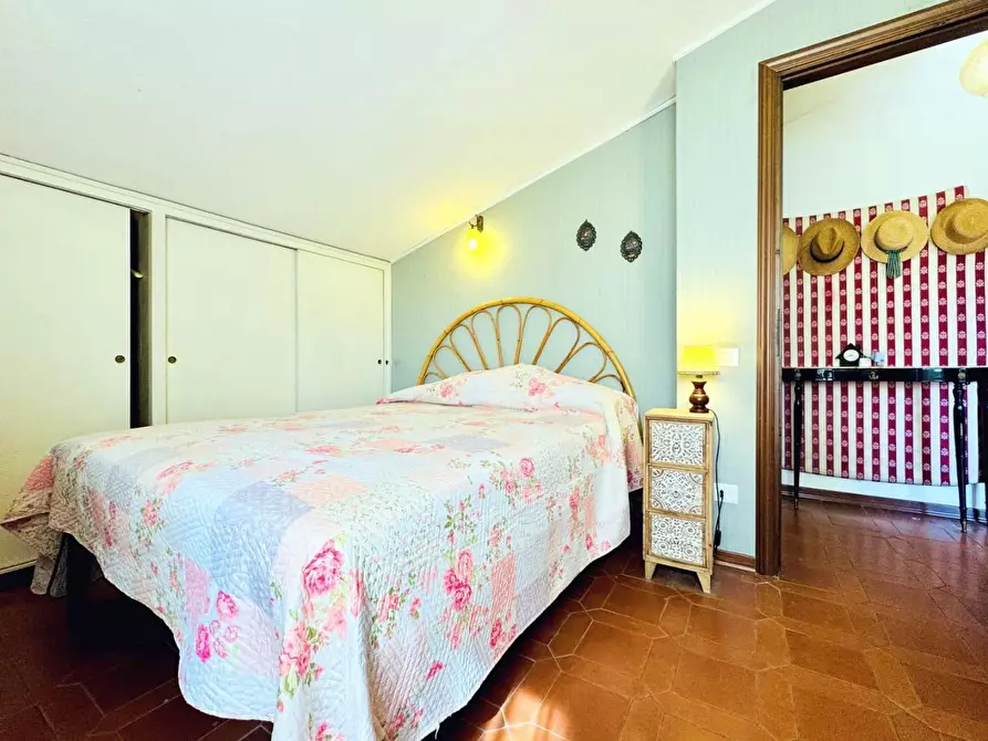 Immagine 23 di Casa bifamiliare in vendita  a Pietrasanta