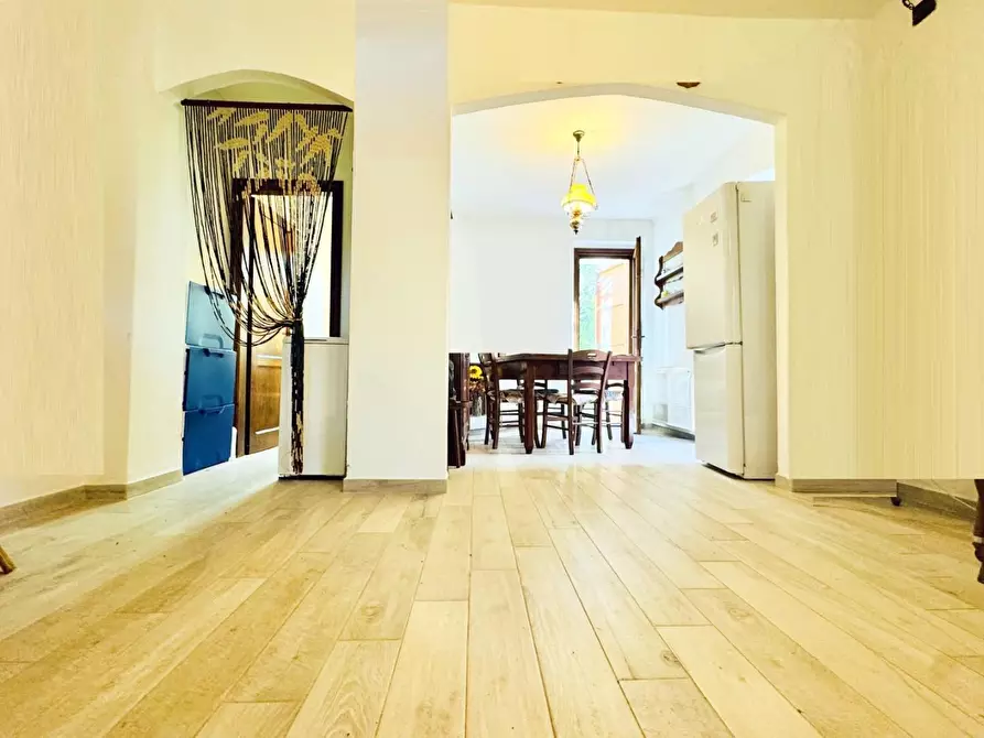 Immagine 6 di Casa bifamiliare in vendita  a Pietrasanta